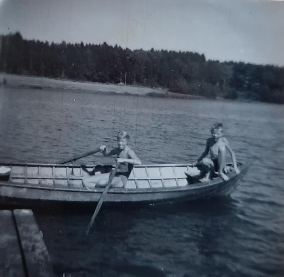 Monica och Lasse på Ljungsjön